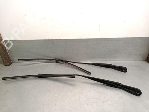 Used Front windshield wiper arm MERCEDES-BENZ A-CLASS (W177) A 180 d (177.003) (116 hp) 29934633