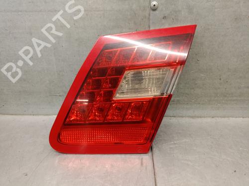 Used Right tailgate light Right tailgate light MERCEDES-BENZ E-CLASS (W212) E 200 CDI / BlueTEC (212.005, 212.006) (136 hp) 33695425 33695425