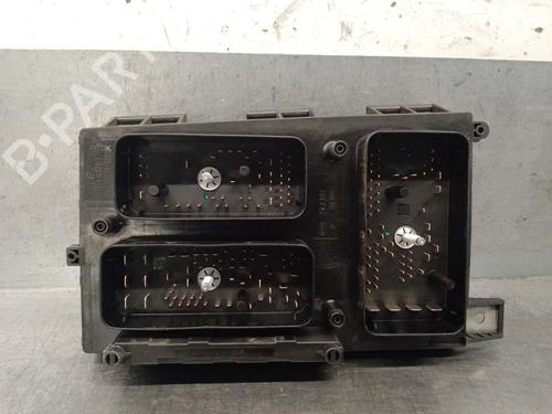 Used Fuse box Fuse box OPEL ZAFIRA / ZAFIRA FAMILY B (A05) 1.7 CDTI (M75) (110 hp) 36159476 36159476