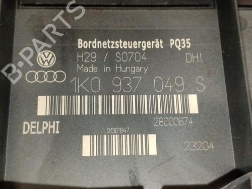 Fuse box VW GOLF V (1K1) 1.9 TDI | BP39028556E1 - Image 5
