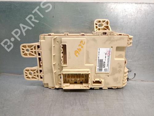 Used Fuse box HYUNDAI IONIQ (AE) 1.6 GDI Hybrid (105 hp) 26918914
