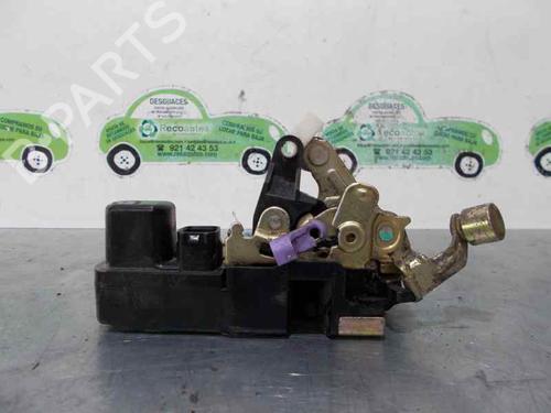 Used Front left lock CHRYSLER VOYAGER IV (RG, RS) 2.5 CRD (141 hp) 2112745