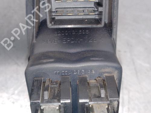 Left front window switch RENAULT MEGANE I (BA0/1_) 1.6 16V (BA04, BA0B, BA11, BA1J, BA16, BA19, BA1K, BA1V,... | BP31538633I27 