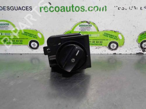 Used Headlight switch MERCEDES-BENZ A-CLASS (W169) A 180 CDI (169.007, 169.307) (109 hp) 20255279