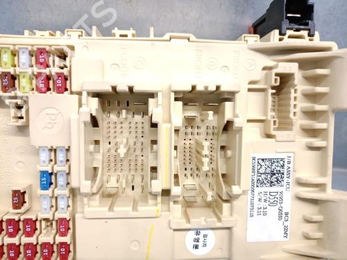 Fuse box HYUNDAI i20 III (BC3, BI3) 1.0 T-GDI hybrid 48V | BP25461007E1 - Image 3