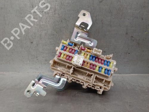 Scatola fusibili Scatola fusibili NISSAN QASHQAI II (J11, J11_) 1.3 DIG-T (140 hp) 36833179 36833179