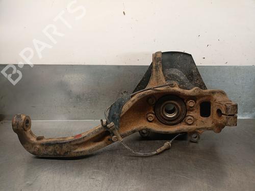 Used Left front steering knuckle NISSAN PATHFINDER III (R51) 2.5 dCi (174 hp) 22726702