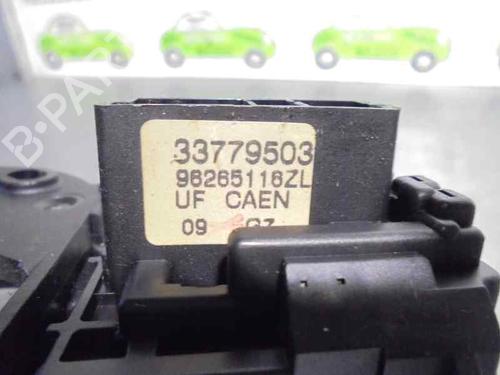 Headlight switch PEUGEOT 106 II (1A_, 1C_) 1.4 i | BP2124725I24 