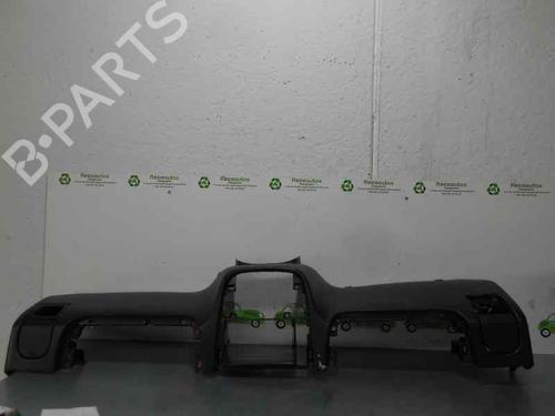 Used Dashboard MERCEDES-BENZ M-CLASS (W163) ML 270 CDI (163.113) (163 hp) 2111545