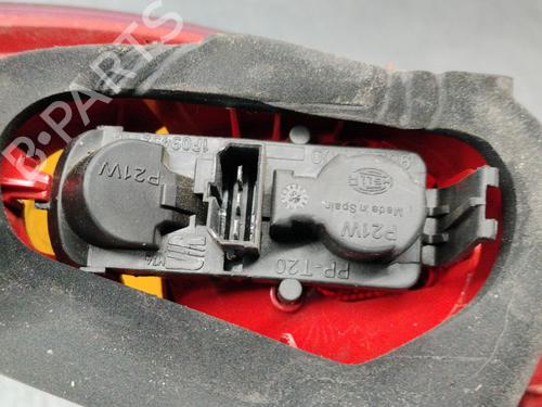 Right taillight SEAT LEON (1P1) 2.0 TDI 16V | BP39956777C35 - Image 6