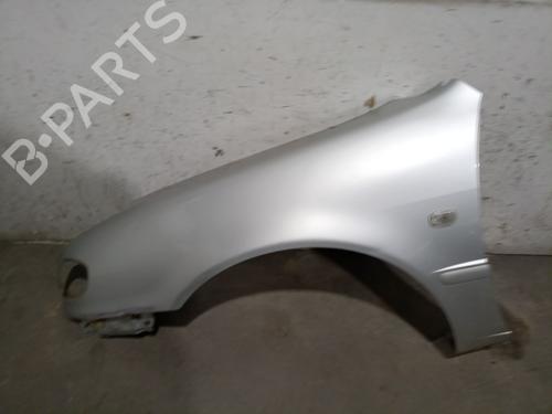 Left front fenders TOYOTA COROLLA Compact (_E11_) 1.4 (ZZE111_, ZZE111R) BP26520883C41