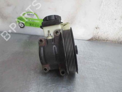 Used Steering pump FORD MONDEO III Saloon (B4Y) [2000-2007]  3883154