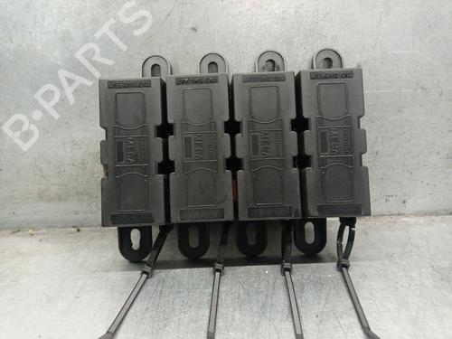 Used Fuse box JAGUAR XF I (X250) 3.0 D (275 hp) 20689059