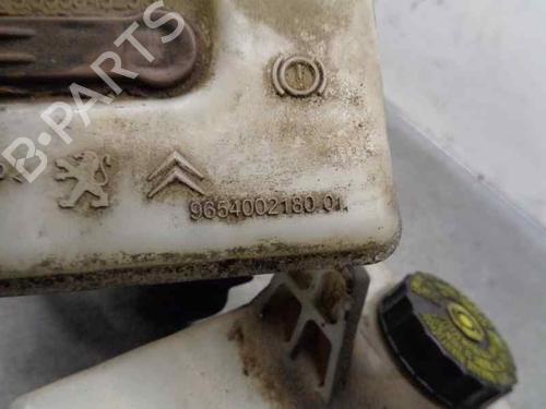 Brake master cylinder CITROËN C4 Grand Picasso I (UA_) 1.6 VTi 120 | BP6714024M77 