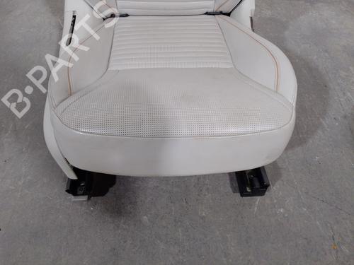 Right front seat LAND ROVER DISCOVERY V (L462) 2.0 Sd4 4x4 | BP37069876C16 - Image 7