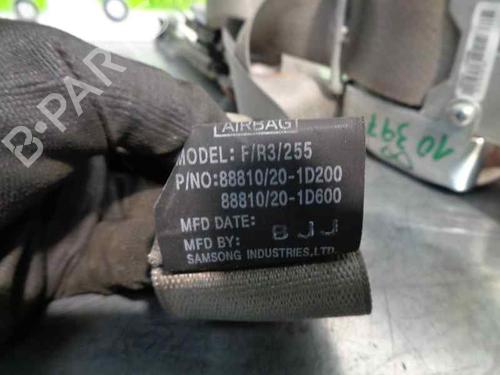 Front right seatbelt KIA CARENS III MPV (UN) 2.0 CRDi 140 | BP8725016I25 