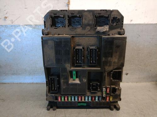Used Fuse box Fuse box PEUGEOT 307 (3A/C) 1.6 16V (109 hp) 33176290 33176290