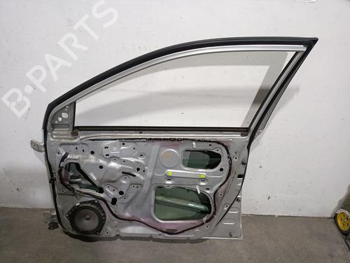 Right front door TOYOTA COROLLA (_E12_) 2.0 D-4D (CDE120R, CDE120L_) | BP28316461C3 