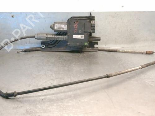 Used Electric handbrake OPEL INSIGNIA A Sports Tourer (G09) 2.0 CDTI (35) (131 hp) 25746429
