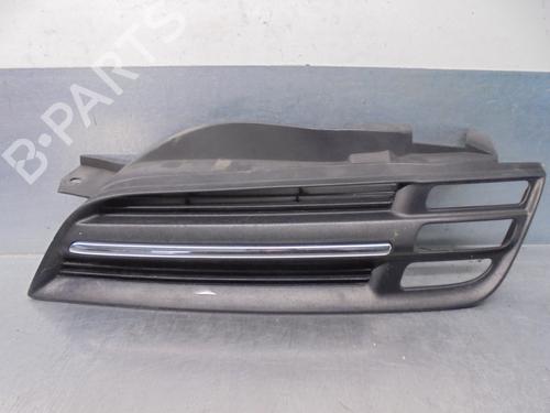 Grille NISSAN MICRA III (K12) 1.2 16V (65 hp) 16260285