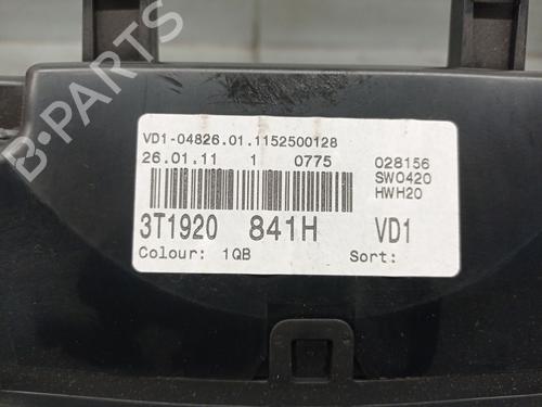 Instrument cluster SKODA SUPERB II (3T4) 2.0 TDI 16V 4x4 | BP22995353C47 