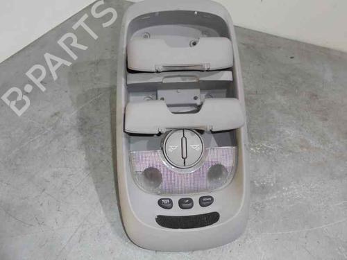 Used Interior roof light Interior roof light KIA SORENTO I (JC) 2.4 (139 hp) 7447662 7447662