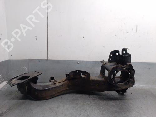 Venstre bagtil bærearm NISSAN X-TRAIL III (T32_, T32R, T32RR) 1.6 dCi (T32) (130 hp) 32220568