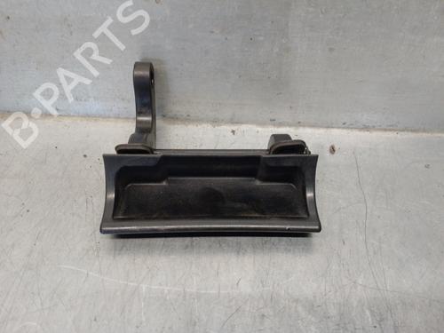 Used Tailgate handle MAZDA 5 (CR) 2.0 CD (CR19) (143 hp) 13735957
