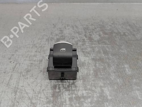 Used Right rear window switch Right rear window switch 17198254 17198254
