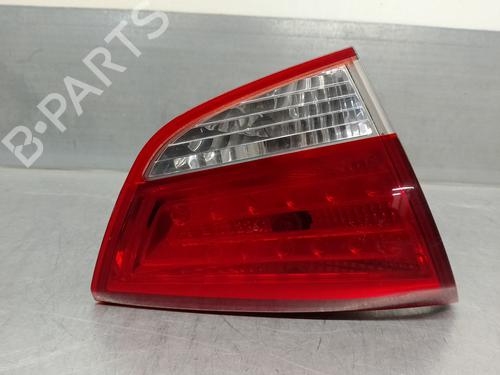 Used Left tailgate light Left tailgate light 16056071 16056071