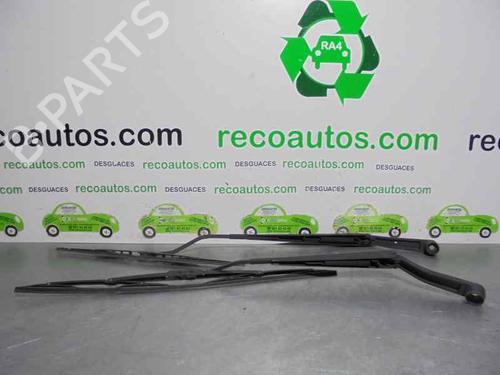 Front windshield wiper arm KIA SORENTO I (JC) 2.5 CRDi 4WD | BP3471691C143 