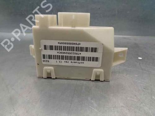 Dør styreenhed CHRYSLER VOYAGER IV (RG, RS) 2.8 CRD (150 hp) 8228489