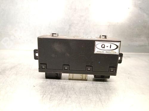 Used Electronic module BMW 5 (E39) 525 tds (143 hp) 24229264