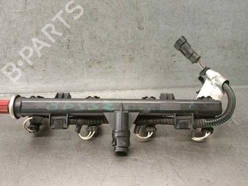 Injection rail FIAT IDEA (350_) 1.4 16V | BP36031792M98 - Image 4