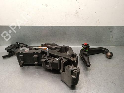 Tow ball/Mechanism AUDI Q7 (4LB) 3.0 TDI quattro | BP30636173C141