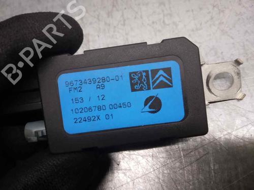 Antenna/Base PEUGEOT 208 I (CA_, CC_) 1.2 VTI 82 | BP20265302C140 