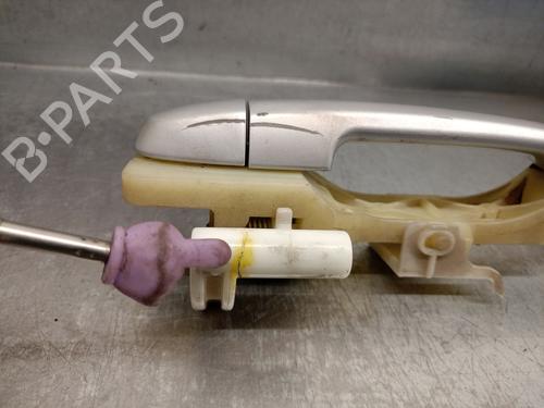 Rear left exterior door handle KIA CARENS III MPV (UN) 2.0 CRDi 115 | BP21580644C130 
