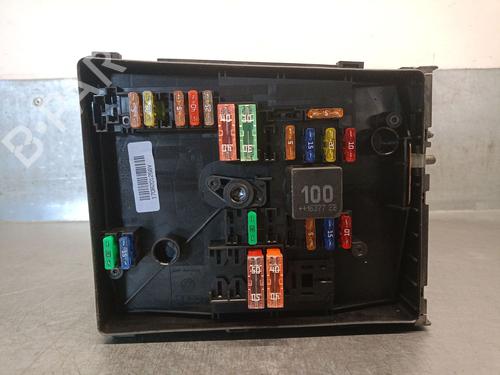 Used Fuse box Fuse box VW SCIROCCO III (137, 138) 1.4 TSI (125 hp) 35898833 35898833