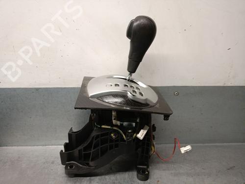 gear-lever-renault-koleos-i-hy_-2008-40081059 main image