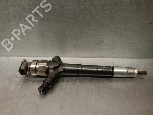 Used Injector TOYOTA AVENSIS Estate (_T25_) 2.0 D-4D (ADT250_, ADT250R) (126 hp) 31375988