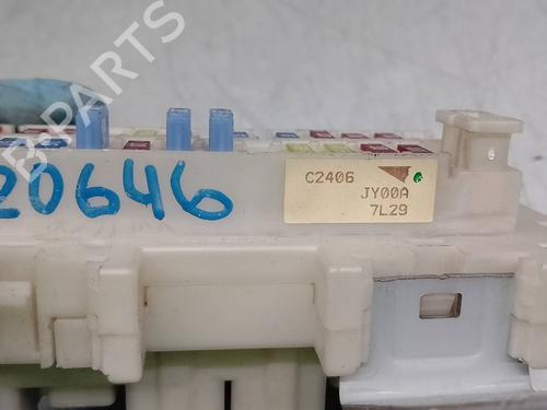 Fuse box RENAULT KOLEOS I (HY_) 2.0 dCi 4x4 (HY0K) | BP18407693E1 