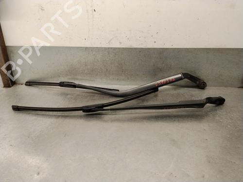 front-windshield-wiper-arm-infiniti-q70-y51-2013-36841122 main image