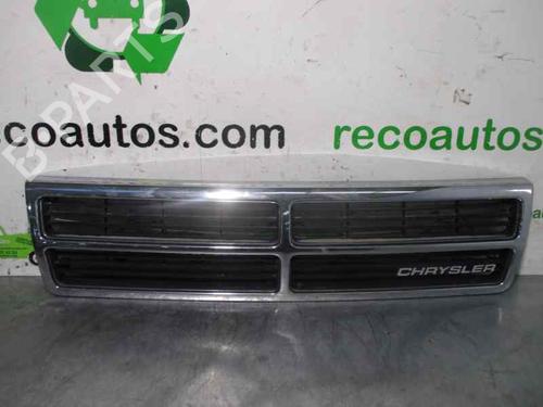 Used Grille CHRYSLER VOYAGER II (ES) 2.5 i (101 hp) 2672385