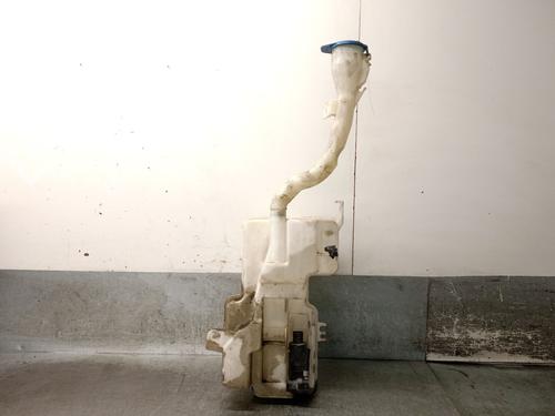 Windscreen washer tank VOLVO XC40 (536) D4 AWD | BP29710007C113 