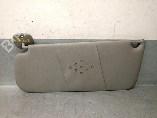 Used Right sun visor Right sun visor 37174543 37174543