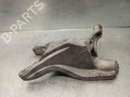 Used Engine mount AUDI A8 D3 (4E2, 4E8) 4.2 quattro (335 hp) 12191759