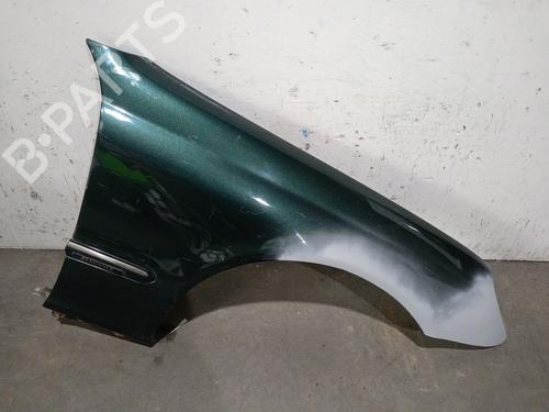 Used Right front fenders Right front fenders 37243450 37243450