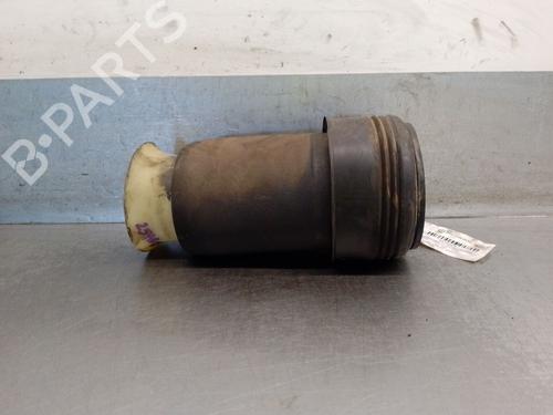 Used Right rear shock absorber Right rear shock absorber 37523179 37523179