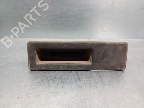 Used Tailgate handle BMW X1 (F48) sDrive 18 d (150 hp) 27895927