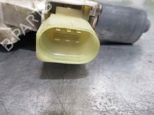 Front right window mechanism BMW 1 (E87) 118 d | BP3016489C23 